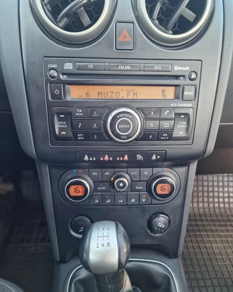 Nissan Qashqai cena 21000 przebieg: 185000, rok produkcji 2009 z Warszawa małe 67